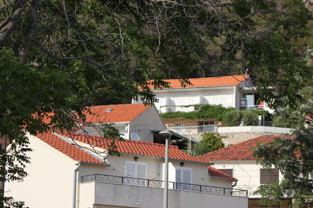 Guest House Vuljan Хвар Экстерьер фото