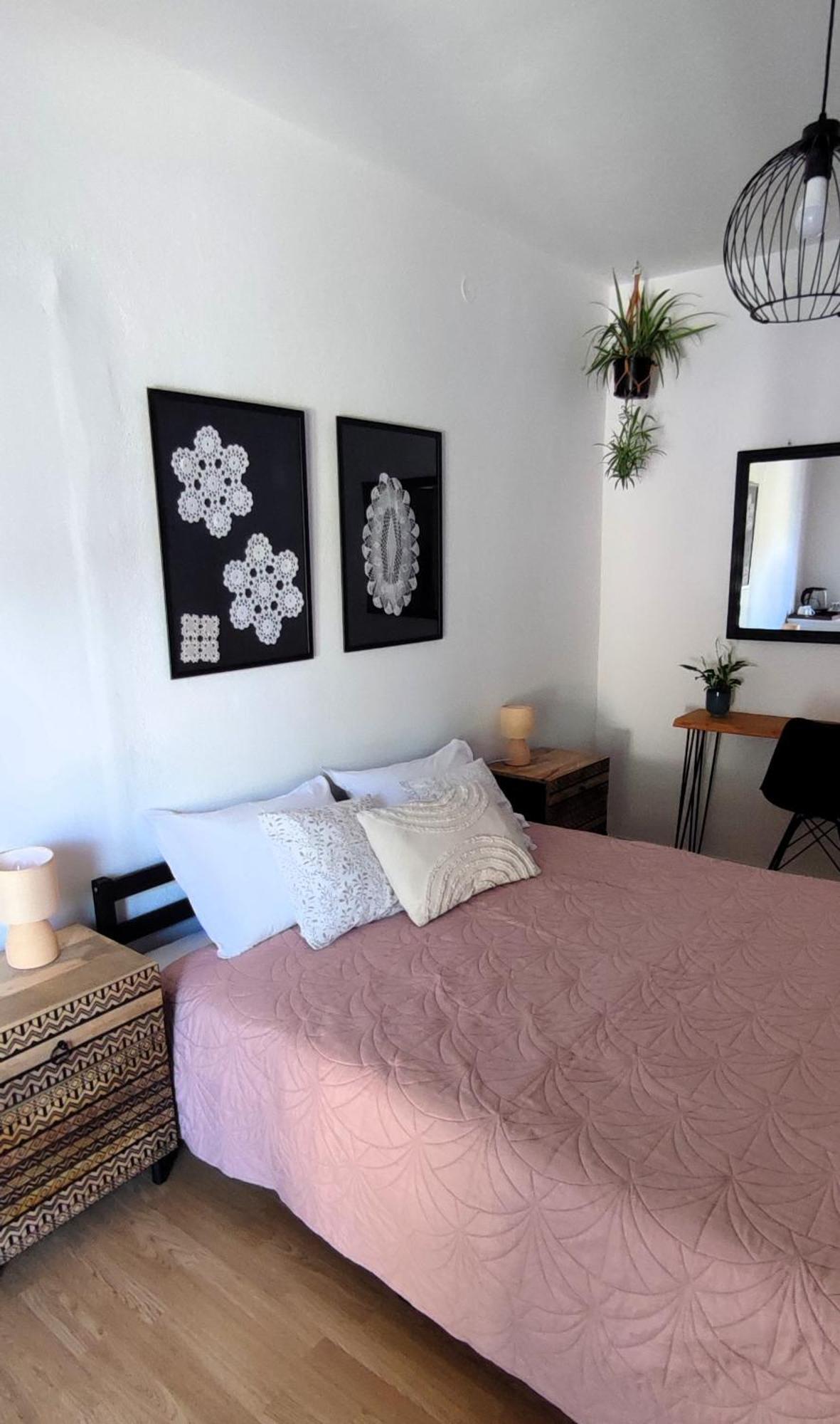 Guest House Vuljan Хвар Экстерьер фото